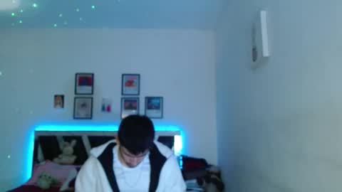 Sebas online show from February 22, 9:38 pm