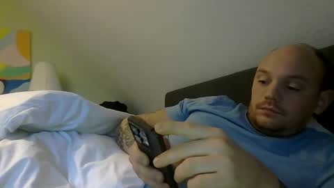 Simon online show from December 7, 9:28 am