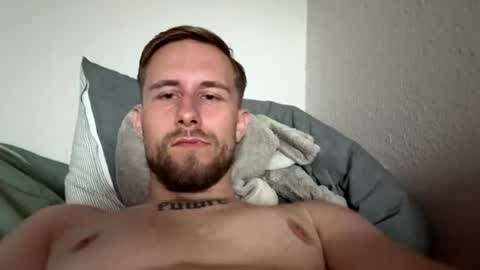 seducemeplease29 online show from July 15, 5:03 am