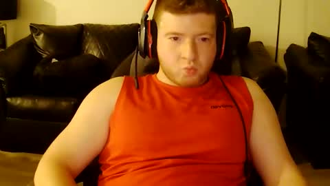 selfmademax579471 online show from March 17, 3:20 am