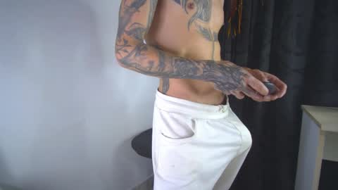 sem_alas online show from April 1, 11:57 pm