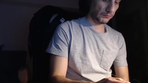 senorneby online show from November 25, 6:32 pm