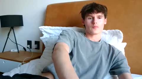 Cam online show from February 10, 11:20 pm