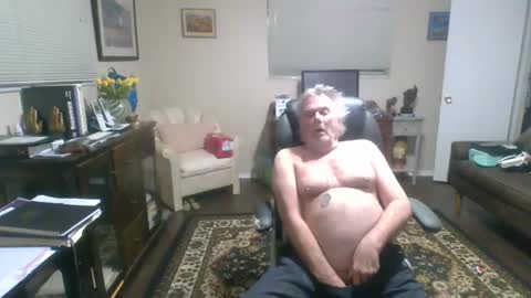 sensualsteve106 online show from December 3, 3:51 am