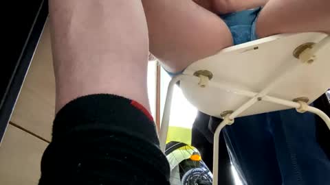 serpenttiin online show from February 1, 1:54 pm