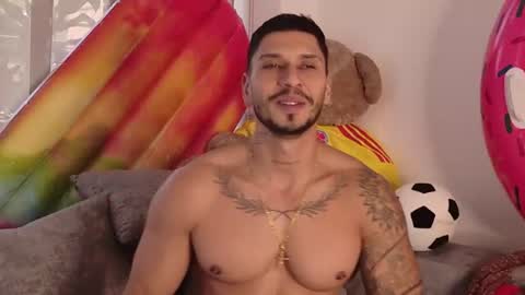 HEY IM SETH online show from July 5, 3:52 pm