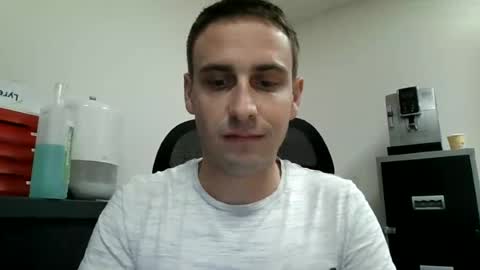 sexede20cm online show from June 18, 4:01 pm