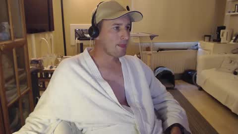 Sexlobo online show from December 24, 2:33 pm