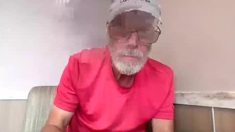 Daddy online show from July 6, 7:16 pm