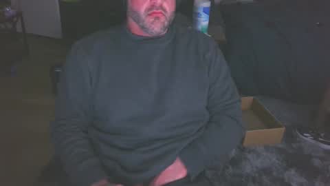 Snapshot of sexyhorndawg chatting on March 5, 8:32 am sexyhorndawg online show from March 5, 8:32 am