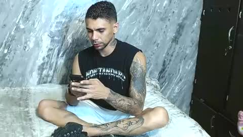 sexyhotsweet2026 online show from June 13, 2:42 am