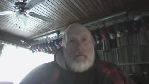 Snapshot of sexyolbear chatting on January 13, 12:13 pm Grizz Lee Bear online show from January 13, 12:13 pm