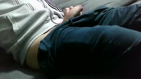 sexzob_81 online show from November 30, 7:38 pm