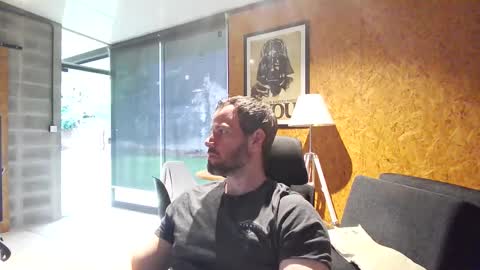 Snapshot of shad0w_hunter chatting on October 8, 8:02 pm shad0w_hunter online show from October 8, 8:02 pm