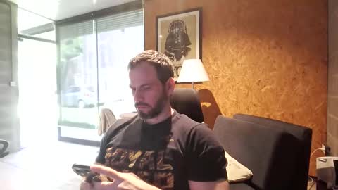 shad0w_hunter online show from January 8, 2:00 pm