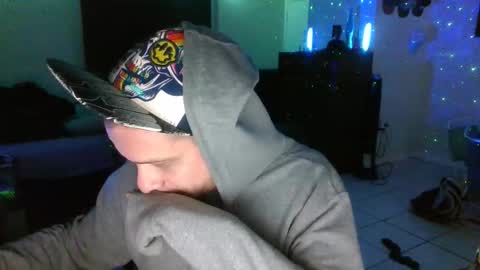 shades455 online show from February 17, 7:18 am