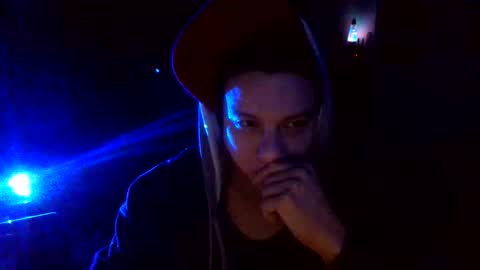 shades455 online show from May 25, 3:13 am
