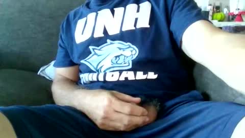 Snapshot of shakeyman889 chatting on October 23, 5:27 pm shakeyman889 online show from October 23, 5:27 pm