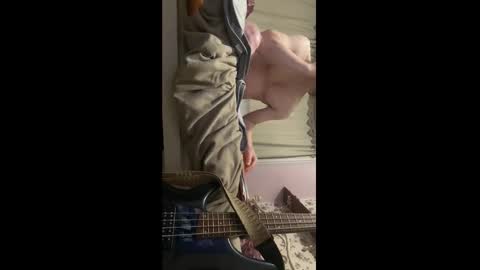 Need-A-Cam-Babe online show from December 28, 2:01 am