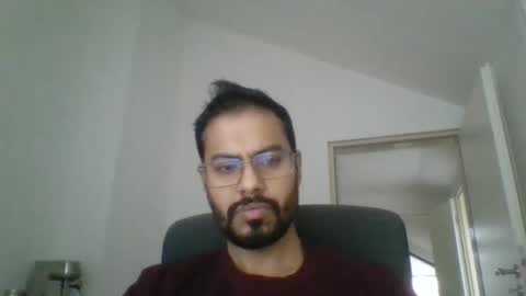 sharmamanxyz online show from November 17, 8:17 am