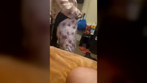 shayne906160 online show from July 5, 7:26 am