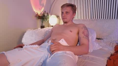 Vincente online show from November 11, 11:21 pm