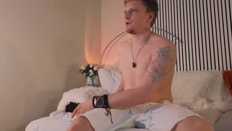 Vincente online show from November 7, 11:30 pm