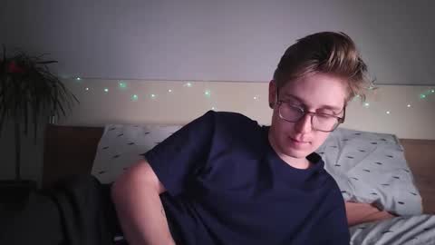 Matthew online show from January 8, 9:31 pm