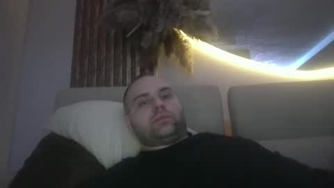 shmele_04 online show from February 16, 11:03 pm