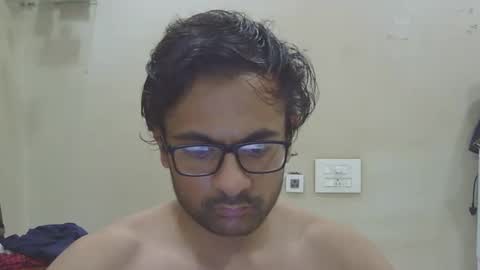 shubhamkhandelwal123 online show from January 13, 5:39 pm