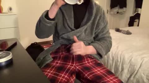 shyboy0533 online show from January 16, 8:55 pm