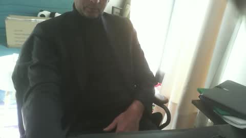 shyfrenchcock online show from January 7, 9:58 am