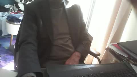 shyfrenchcock online show from April 3, 8:55 am