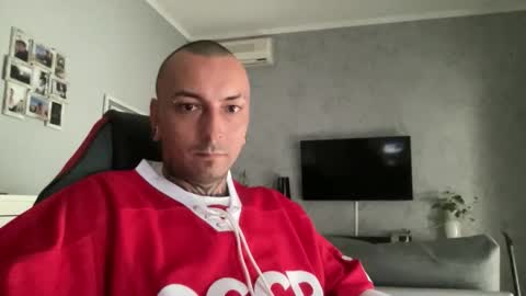 sidvicious23cm online show from October 27, 10:28 am