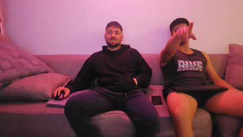 Snapshot of siegfriedll chatting on October 27, 12:46 am gily y pablo online show from October 27, 12:46 am
