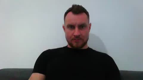 Snapshot of siggurd7one chatting on January 1, 10:24 pm Orlando online show from January 1, 10:24 pm