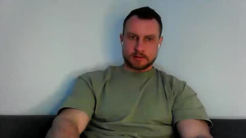 Snapshot of siggurd7one chatting on March 4, 5:45 pm Orlando online show from March 4, 5:45 pm