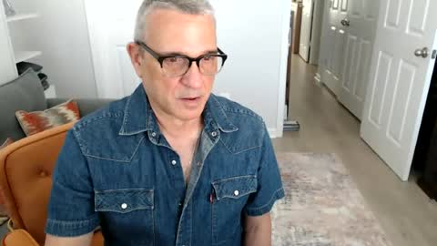 silveroli187 online show from June 21, 1:28 pm