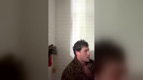 simi136 online show from March 8, 7:23 am