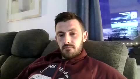 simomoliver online show from April 20, 7:49 pm