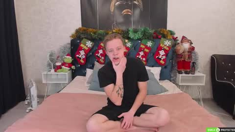 Simon online show from December 17, 8:32 am