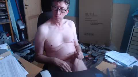 singlebart01 online show from April 26, 6:22 am