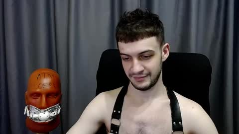 Sir Damien online show from April 21, 8:37 pm