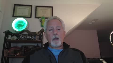 Snapshot of sir_lust_alot chatting on March 5, 2:36 am Don Roberto online show from March 5, 2:36 am