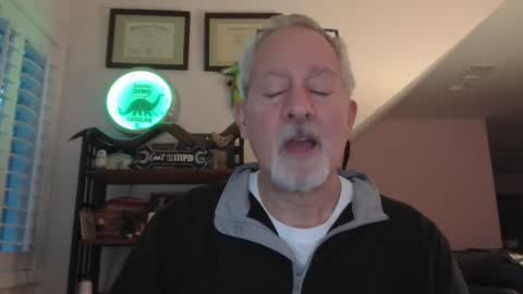 Snapshot of sir_lust_alot chatting on February 12, 12:12 pm Don Roberto online show from February 12, 12:12 pm