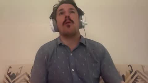 Snapshot of sirbubblesworth chatting on January 27, 6:30 am sirbubblesworth online show from January 27, 6:30 am