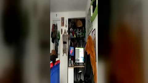 siriss_boyrag online show from June 12, 10:40 pm