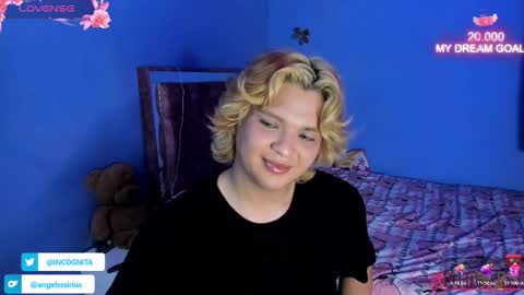 Snapshot of sirius_angels chatting on October 24, 7:04 pm adam angels online show from October 24, 7:04 pm