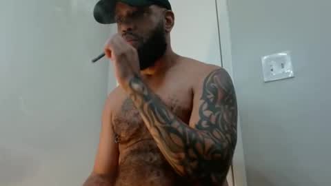 SirTyLattimore online show from November 20, 7:07 am