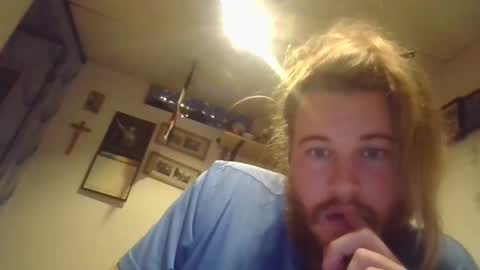 sissyboy031 online show from February 18, 11:35 pm